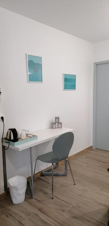 Chambre Vue Lac Av Piscine Prunières Kültér fotó