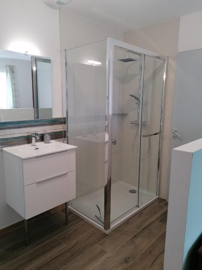 Chambre Vue Lac Av Piscine Prunières Kültér fotó